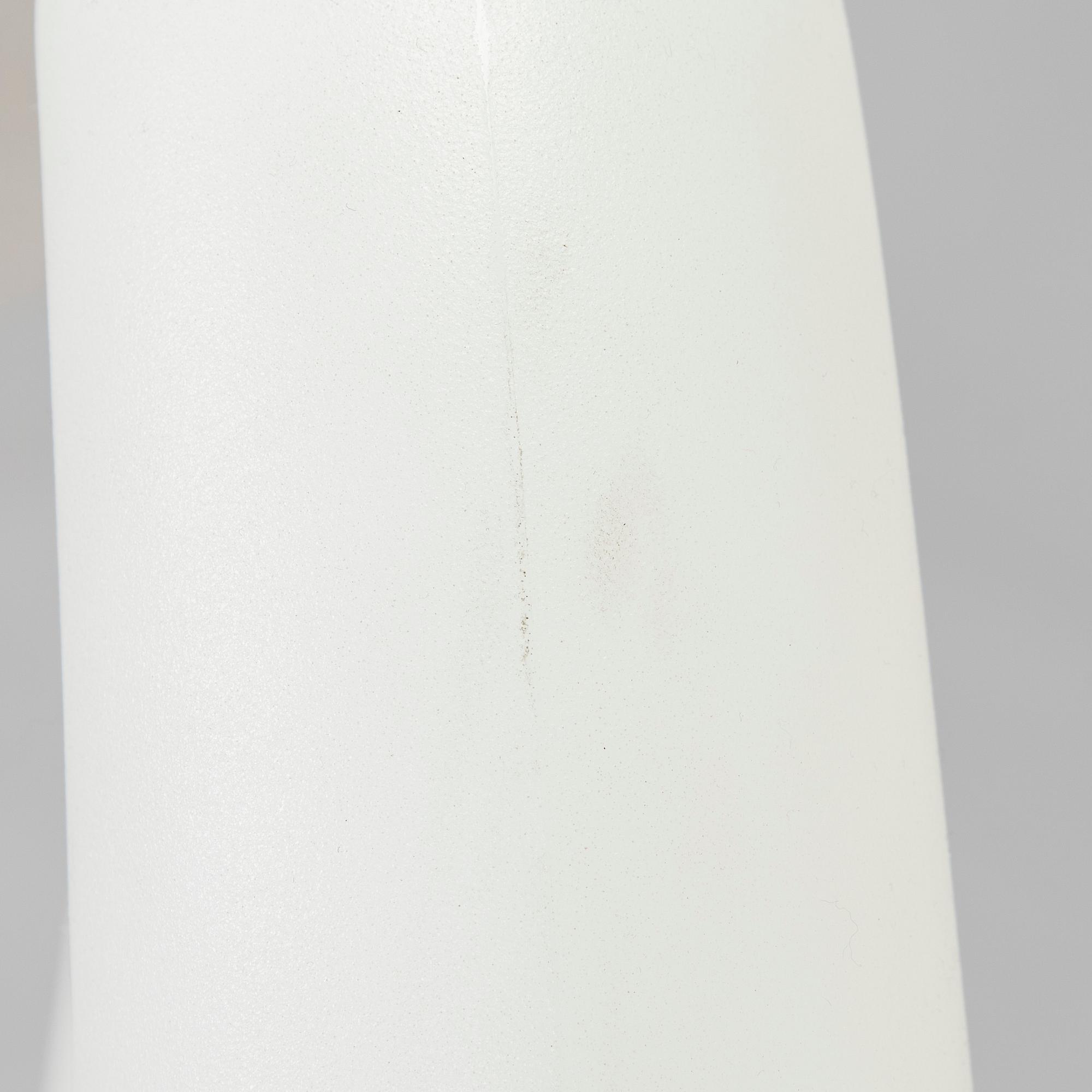 Eero Aarnio, lattiavalaisin "Flamingo", Melaja Oy.