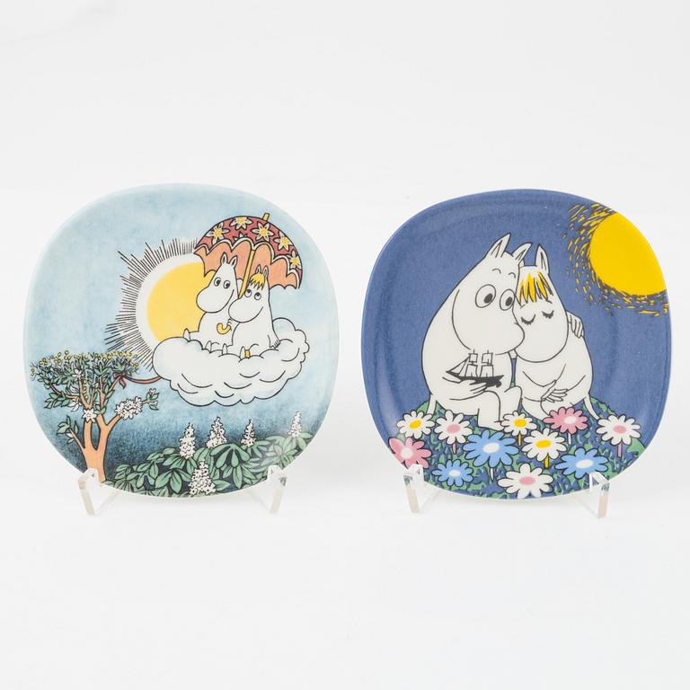 14 porcelain collector's plates, Moomin Characters/Bulls, Arabia, Finland.