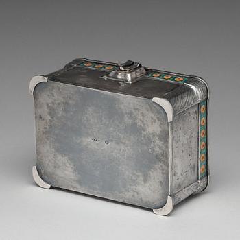 Hugo Lundstedt, a silver and enamel Art Nouveau jewelry casket, Gothenburg 1911.