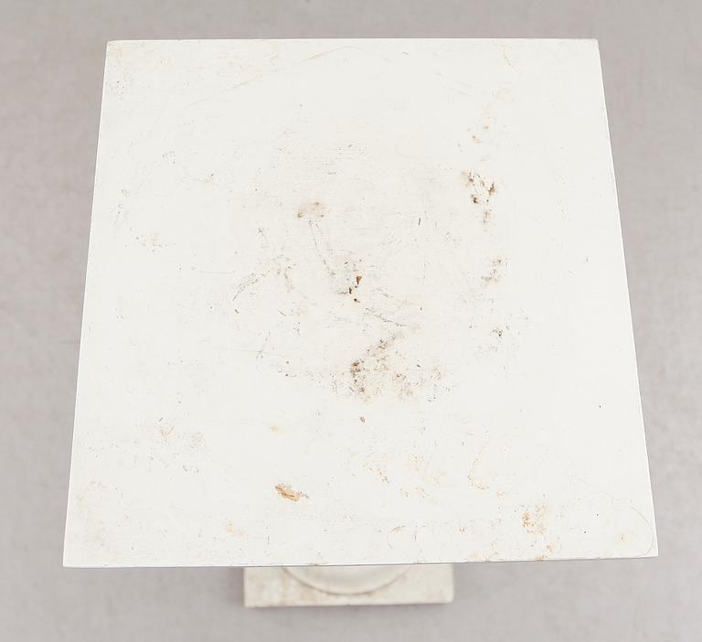 PIEDESTAL, 1900-talets första hälft.