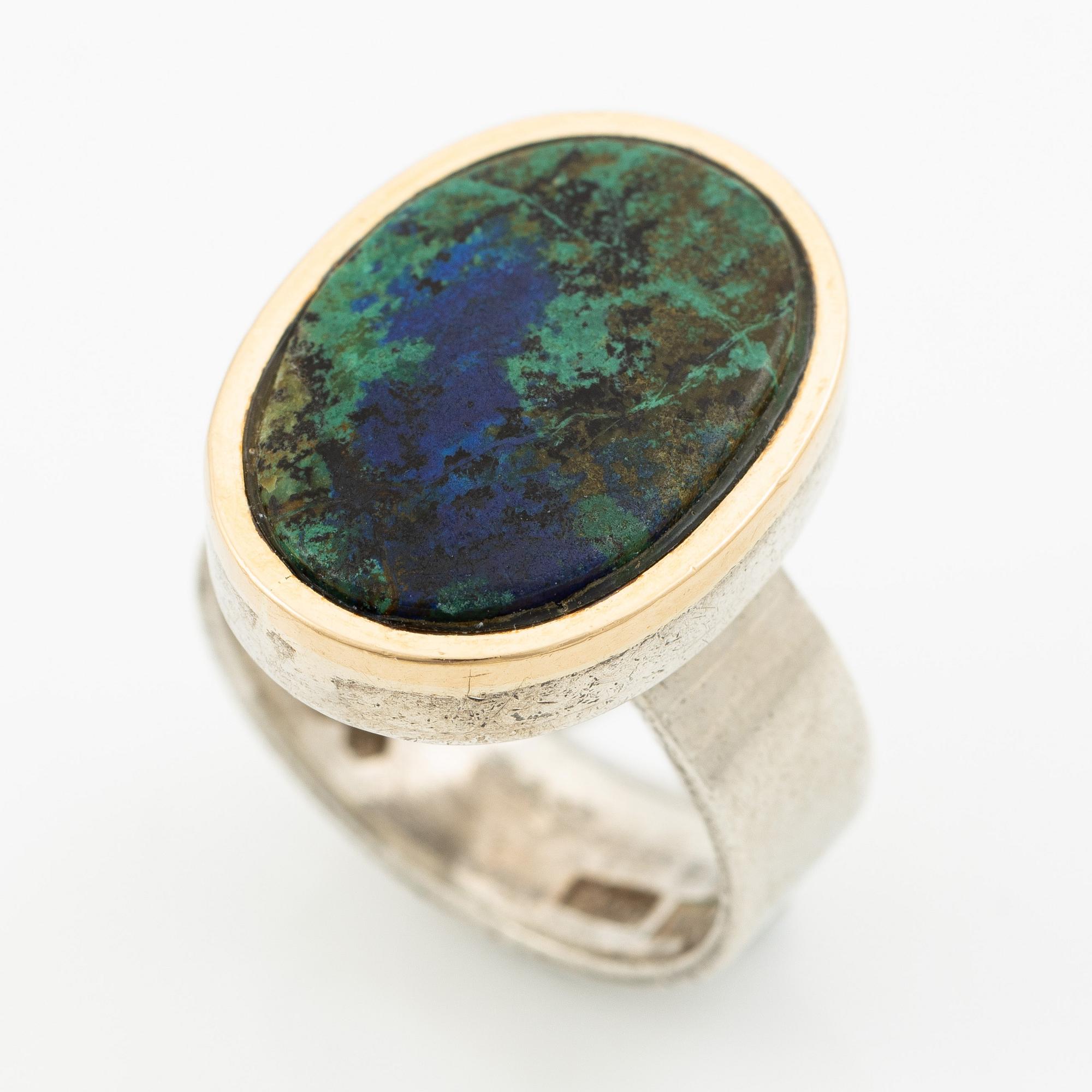 Anders Högberg, ring, sterlingsilver med grön/blå sten, Göteborg 1987.