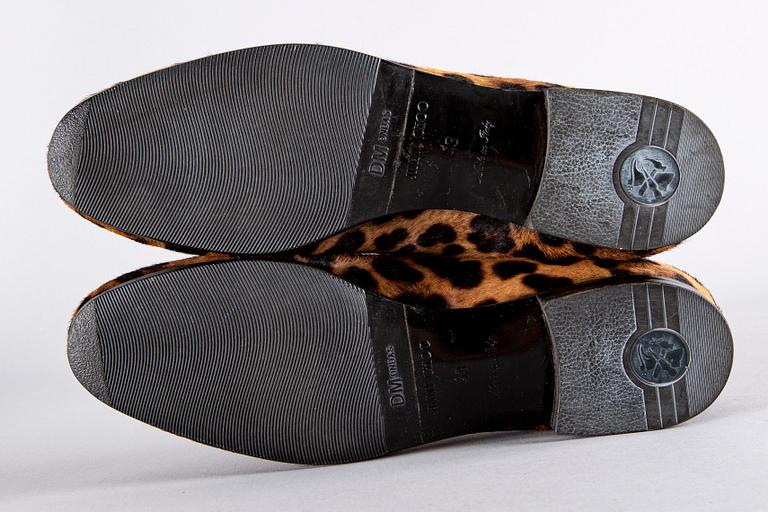 A pair of Jimmy Choo shoes, size 43.