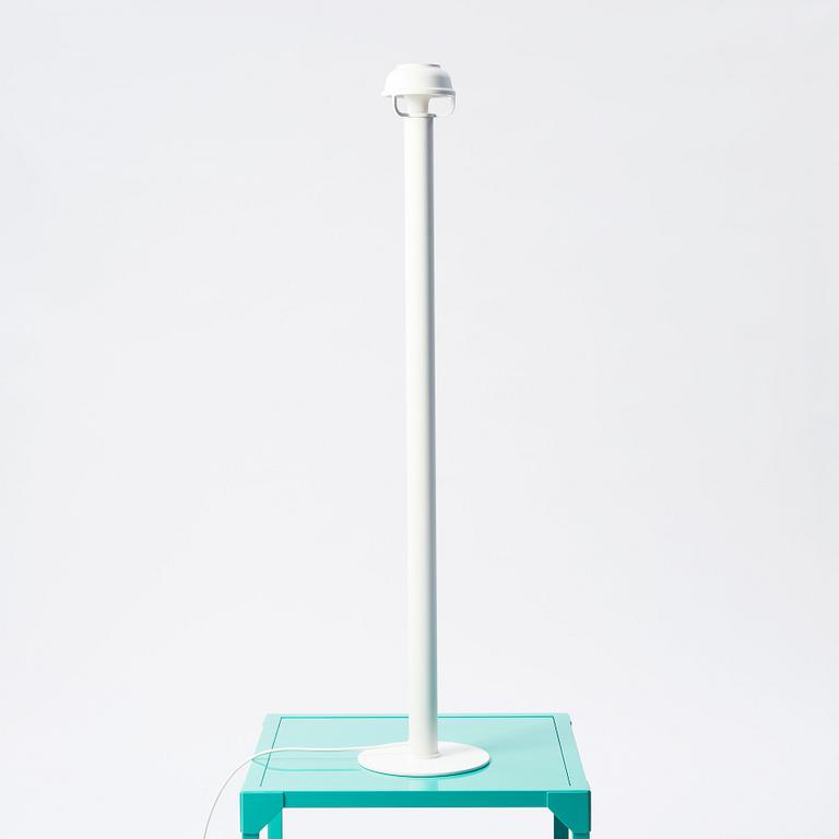 TAF, Gabriella Lenke & Mattias Ståhlbom, en signerad golvlampa, "Kori", Artek, final prototype 2023.