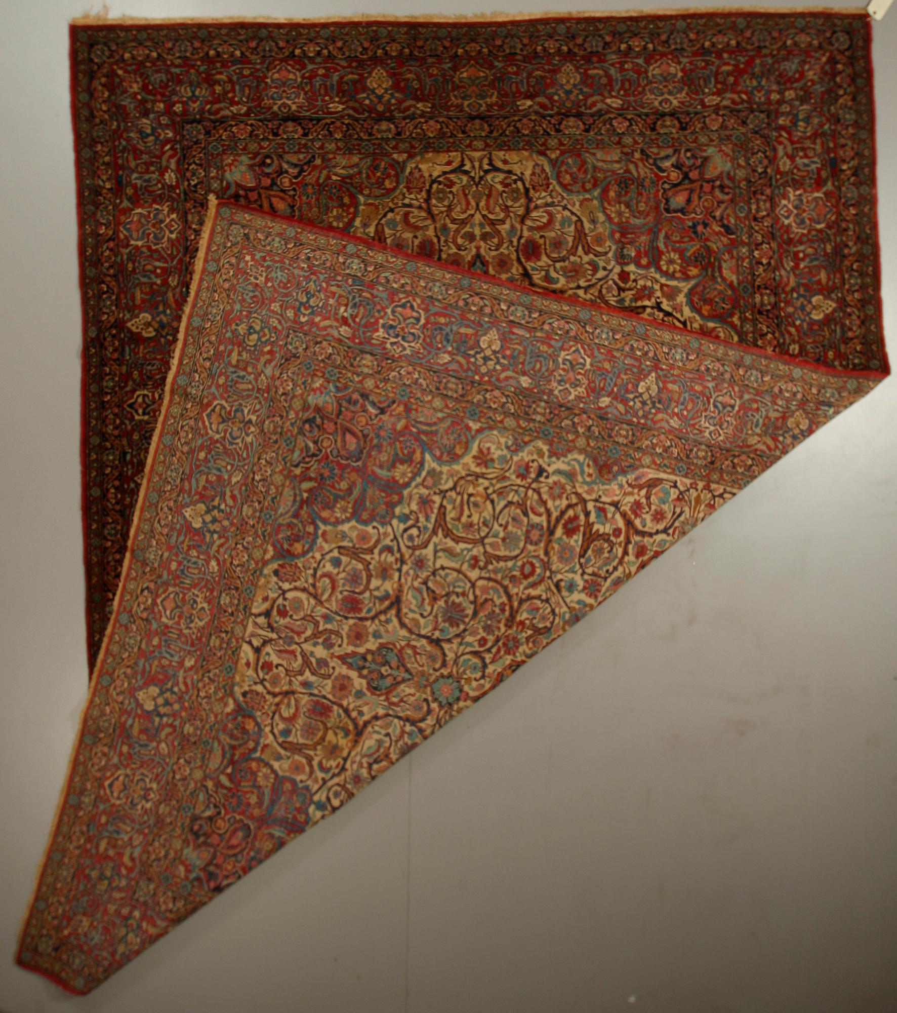 MATTA, semiantik Isfahan. 362 x 271.