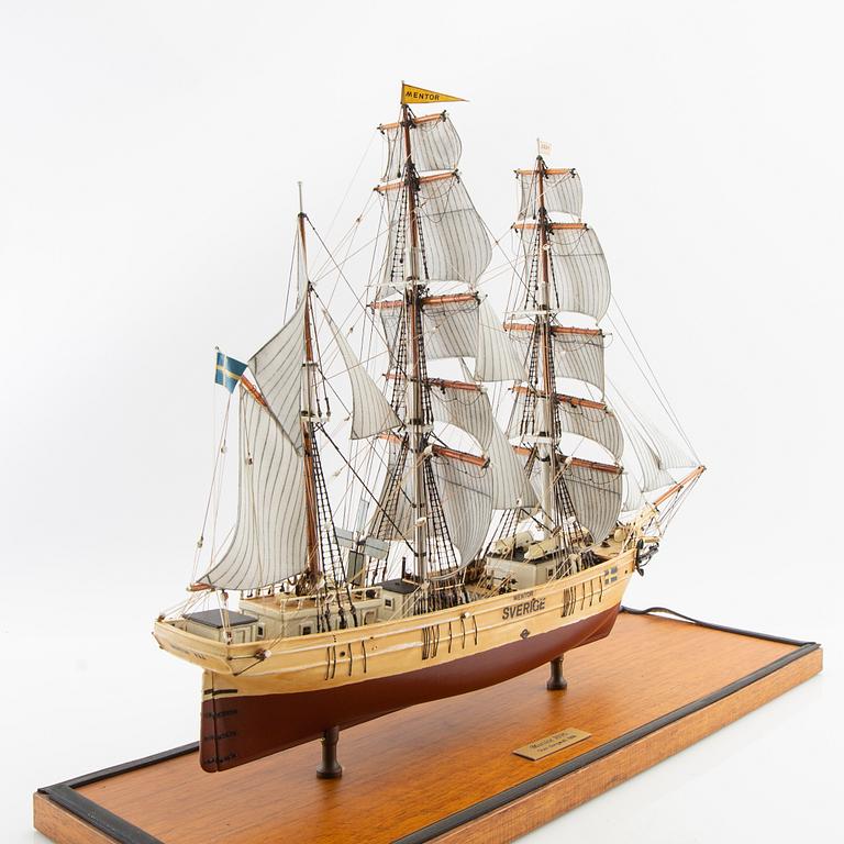 Fartygsmodell "Mentor", byggd av Sten Bergwall 1996.