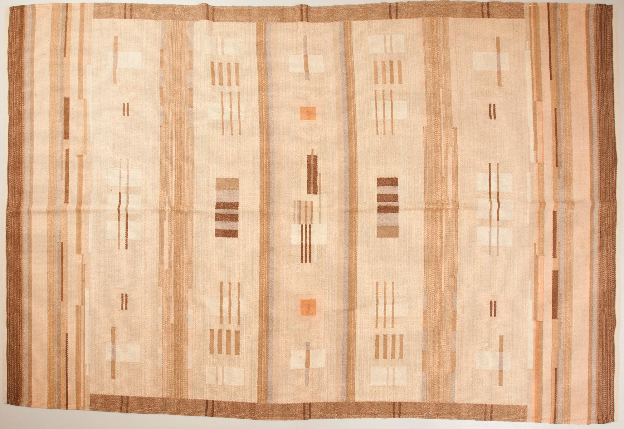 MATTA, "Kupla" design Laila Karttunen, Kiikan Kutomo, 1930-tal. Ca 298x200  cm.