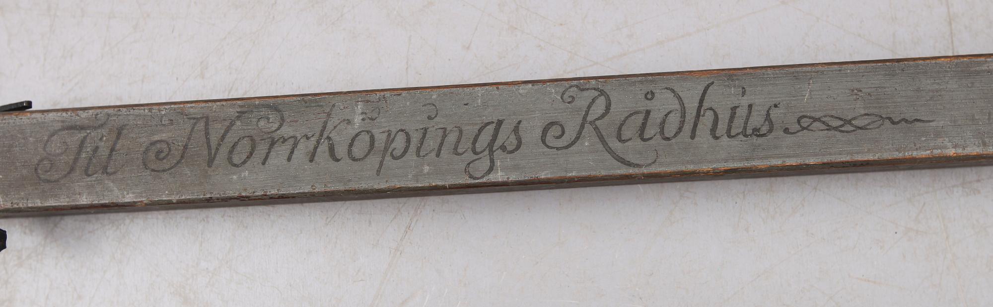 MÄTSTICKA, mässing, märkt Norrköpings Rådhus 1751 af CF Wallberg.