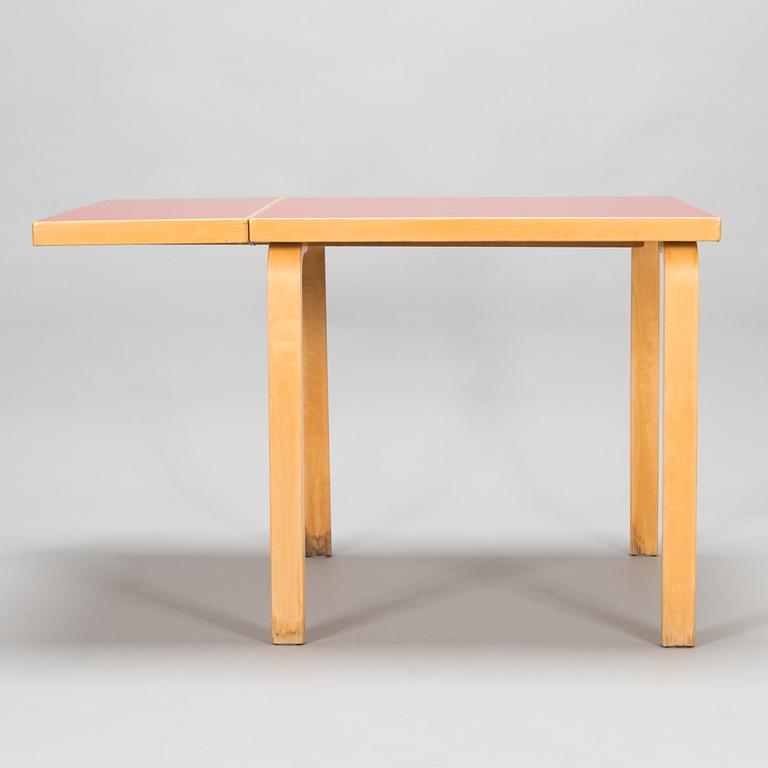 Alvar Aalto, klaffbord modell DL 85 för O.Y. Huonekalu- ja Rakennustyötehdas A.B 1960-tal.