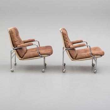 BRUNO MATSSON, fåtöljer, ett par, "Karin". DUX.