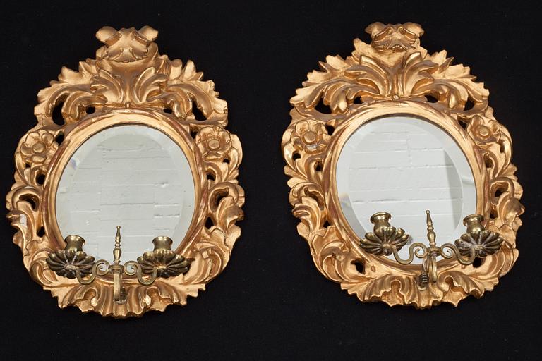 SPEGELLAMPETTER, för 2 ljus, ett par. Nyrokoko, 1800-tal.