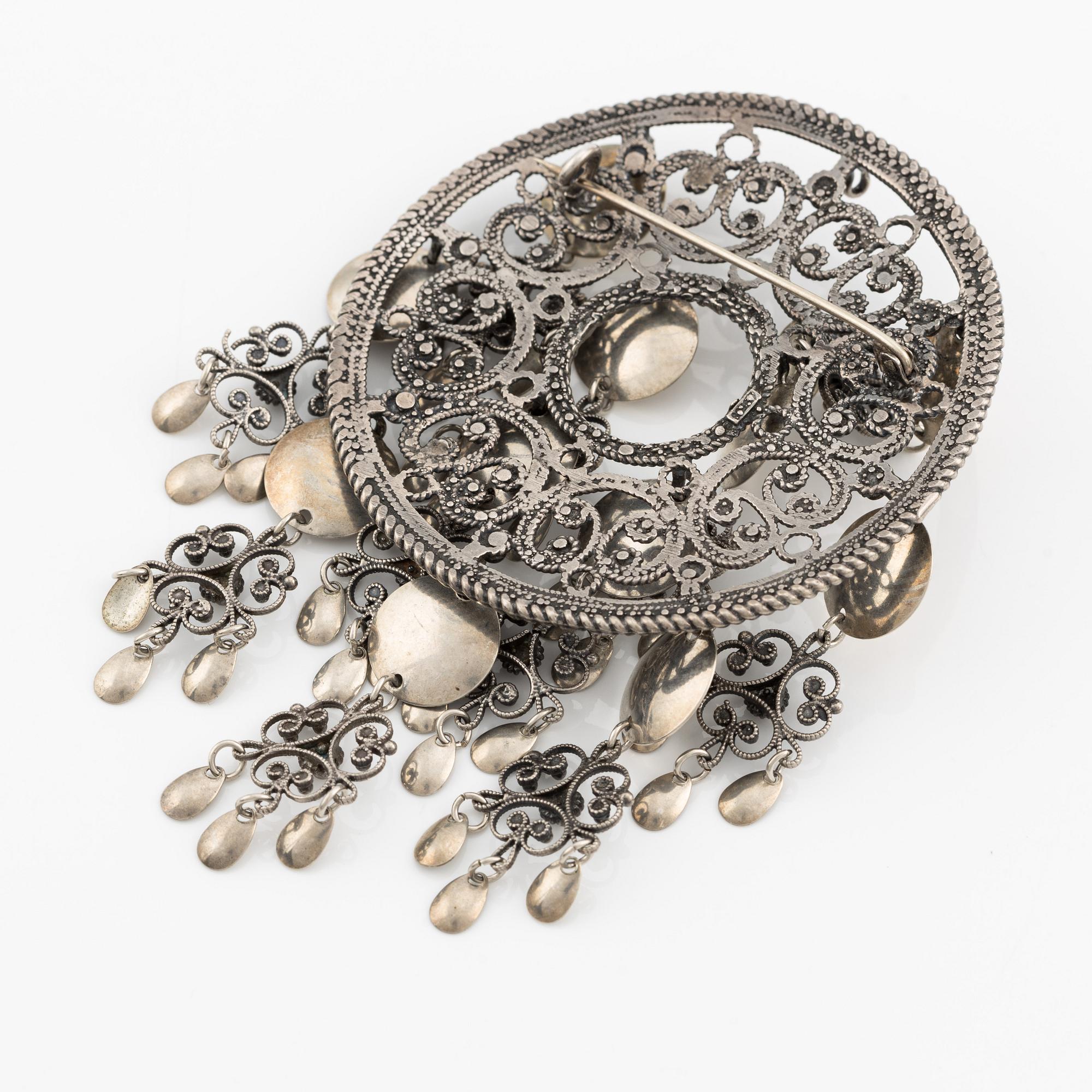 Costume jewelry/brooch, silver, possibly Norway.