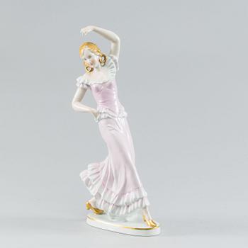 A Sitzendorf figurine, first half of 20th century.