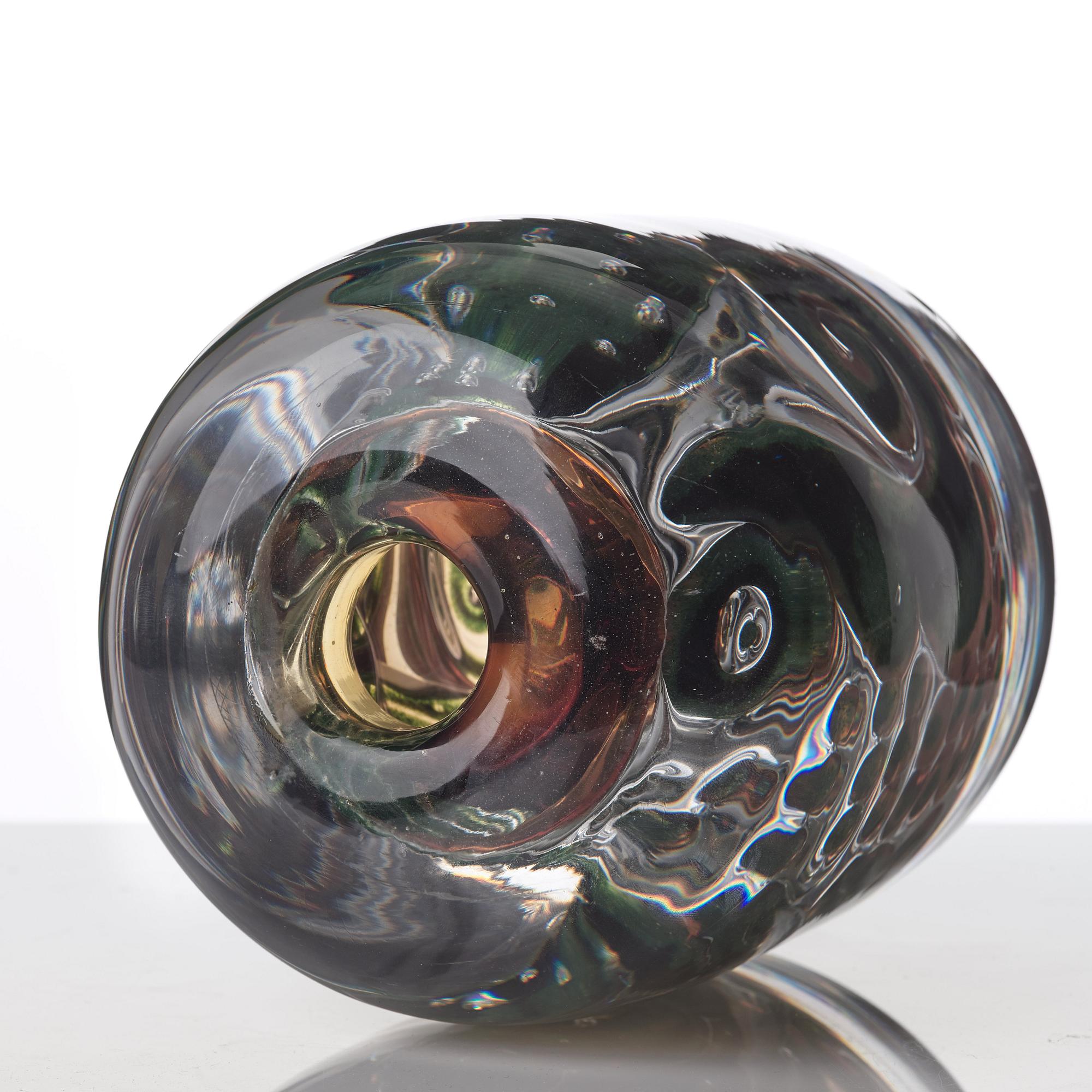 Edvin Öhrström, an "ariel" vase with a bathing female, Orrefors Sweden 1942, nr 260.