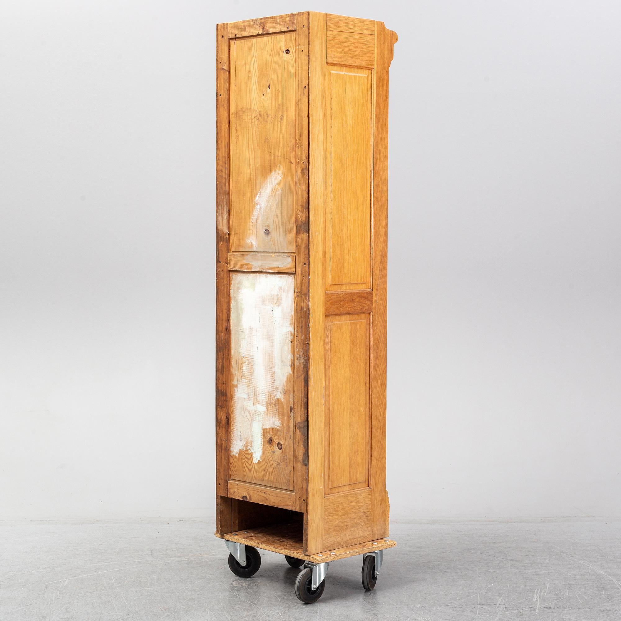 An oak file cabinet, first half of the 20th century.