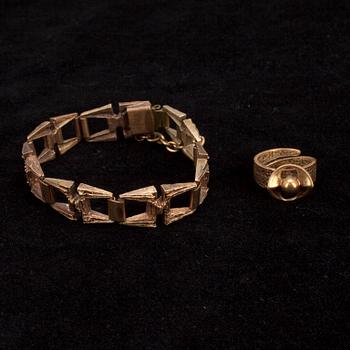 BRONSSMYCKEN, 6 st, bl.a. Pentti Sarpaneva. 1900-talets senare hälft.