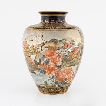 A satsuma-ware vase, Japan, early 20th century.