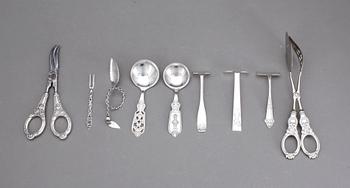 PARTI SILVER, 15 delar, bl.a Thorvald Marthinsen, Norge, 1900-talets första hälft. Vikt exkl delar med metall ca 571 g.