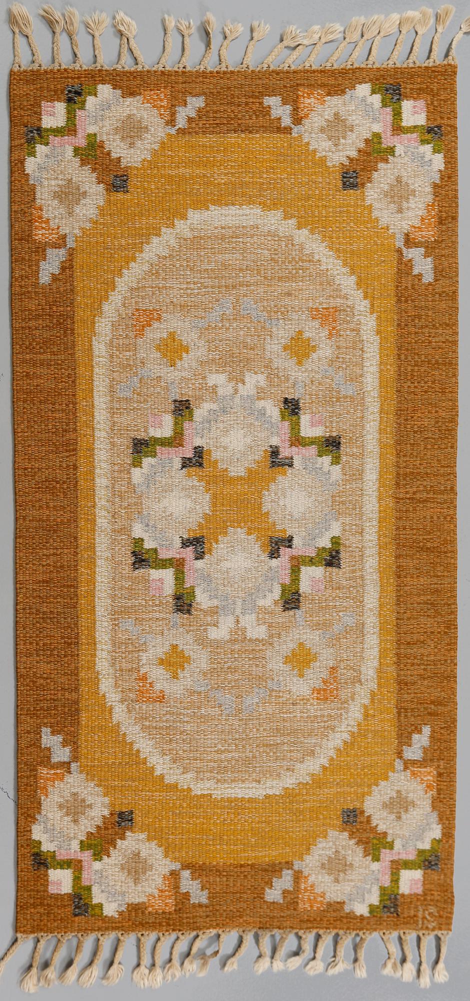 MATTA, rölakan, Ingegerd Silow, monogramsignerad IS, ca 160 x 83 cm.