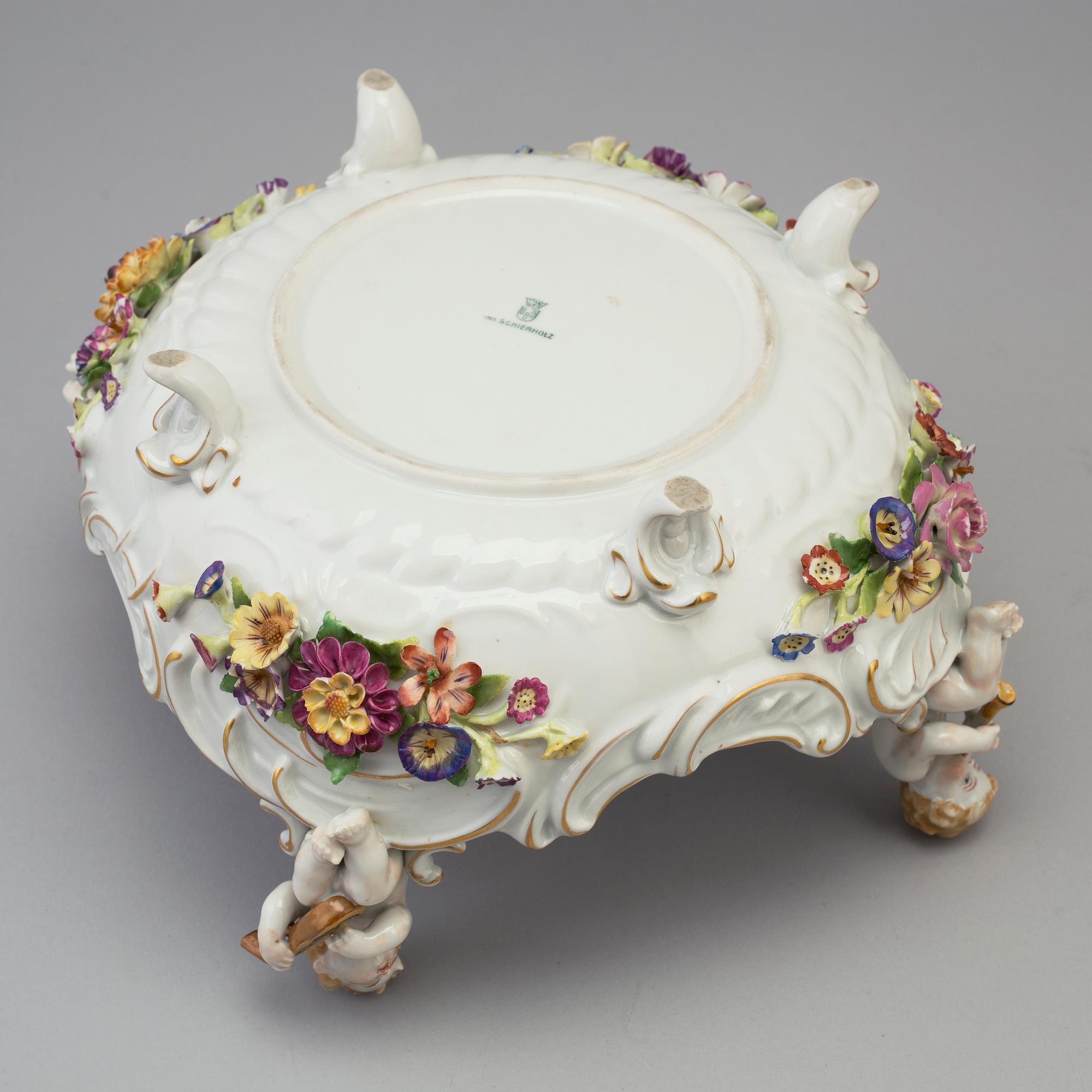 a porcelain bowl from von Schierholz Germany, early 20th century.