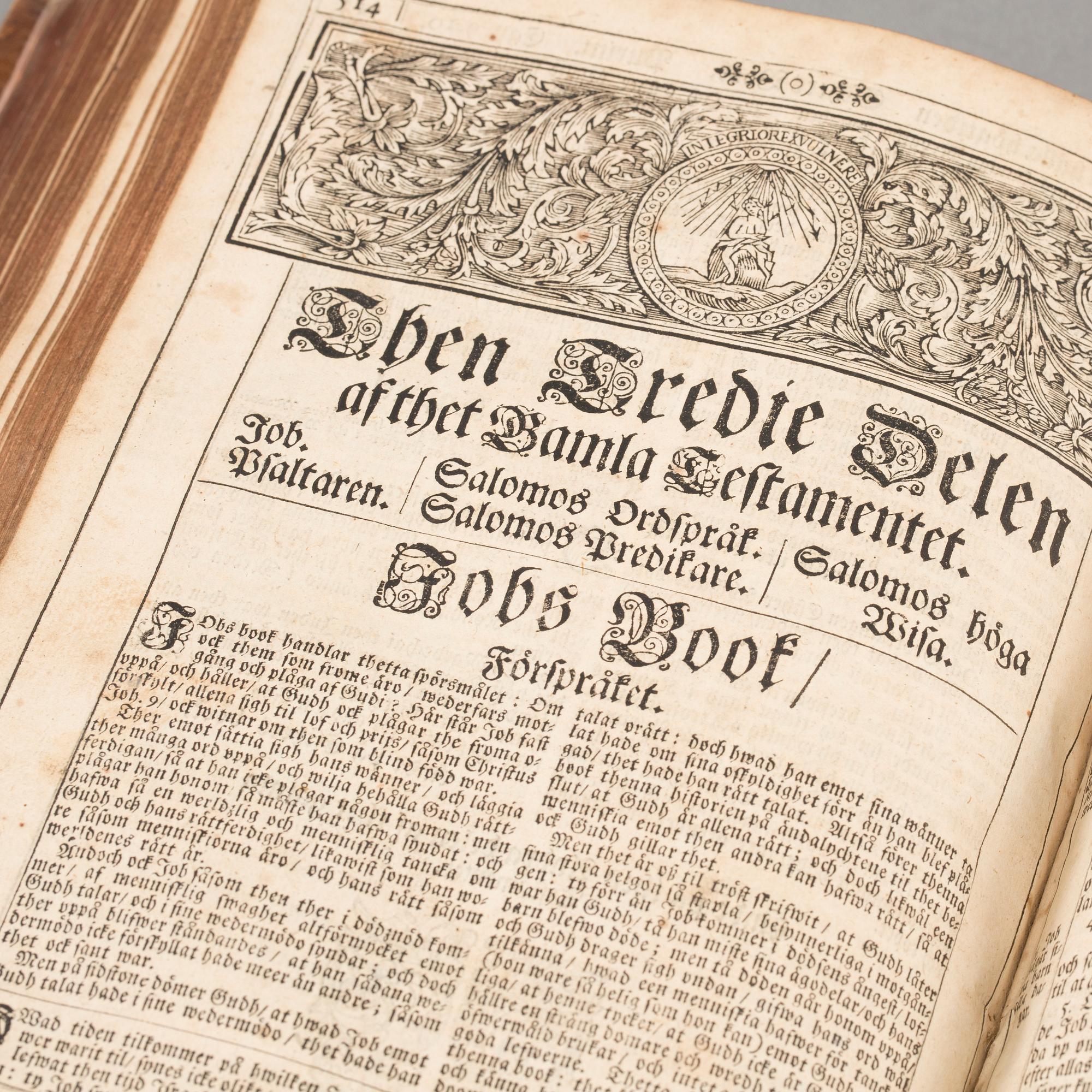KARL XII:S FÄLTBIBEL, "Biblia, thet är all then Helga skrift på swensko...", Stockholm, 1709.