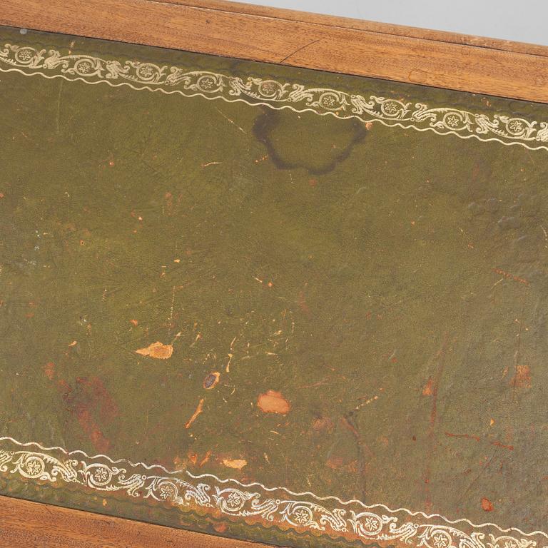 An English desk, first half of the 20th Century.