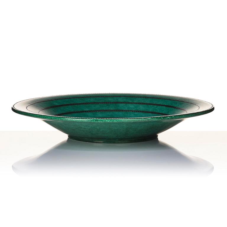 Wilhelm Kåge, an Argenta stoneware dish, model 1035, Gustavsberg, Sweden 1940.