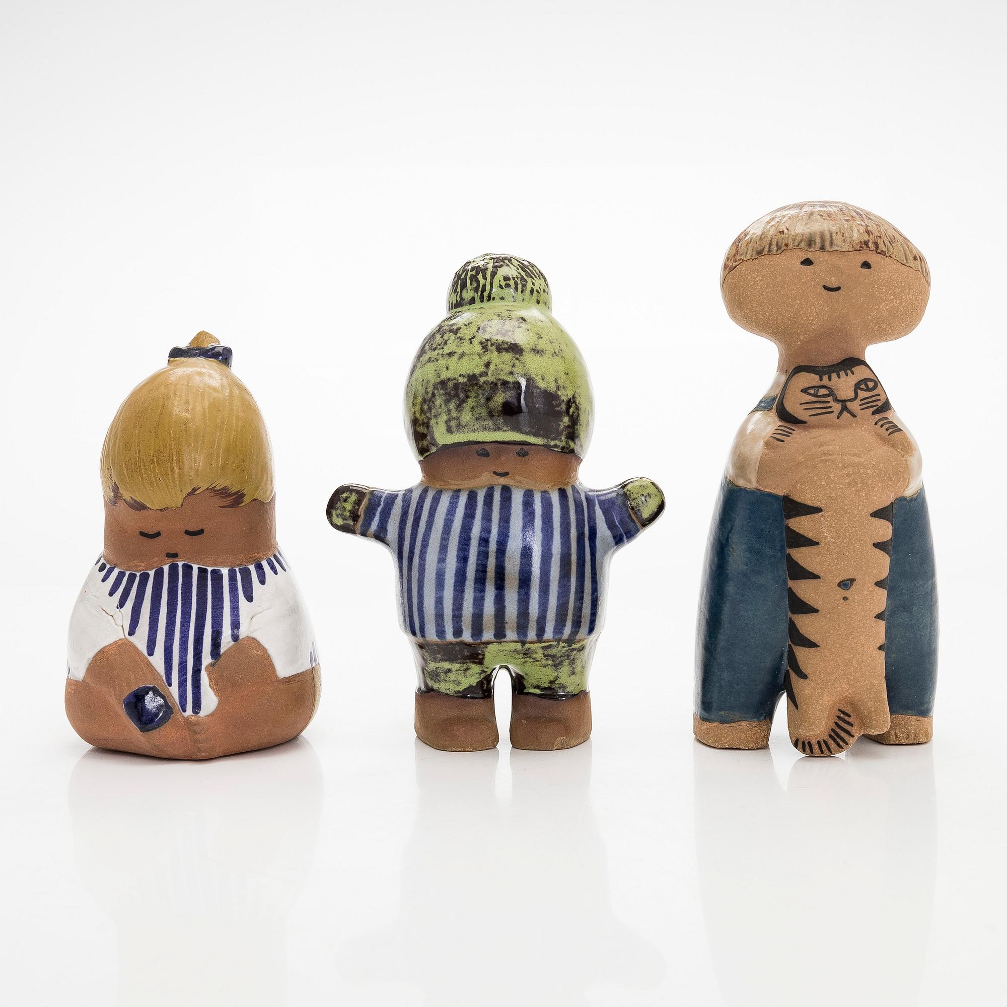 Lisa Larson, a set of three ceramic figurines from the series 'Larsons ungar', Gustavsberg.