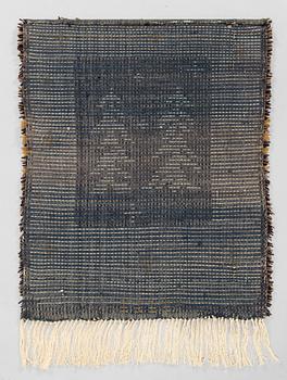 Lyyli Vanhatalo, rya rug / wall textile, model for Wetterhoff, 69 x 56 cm.
