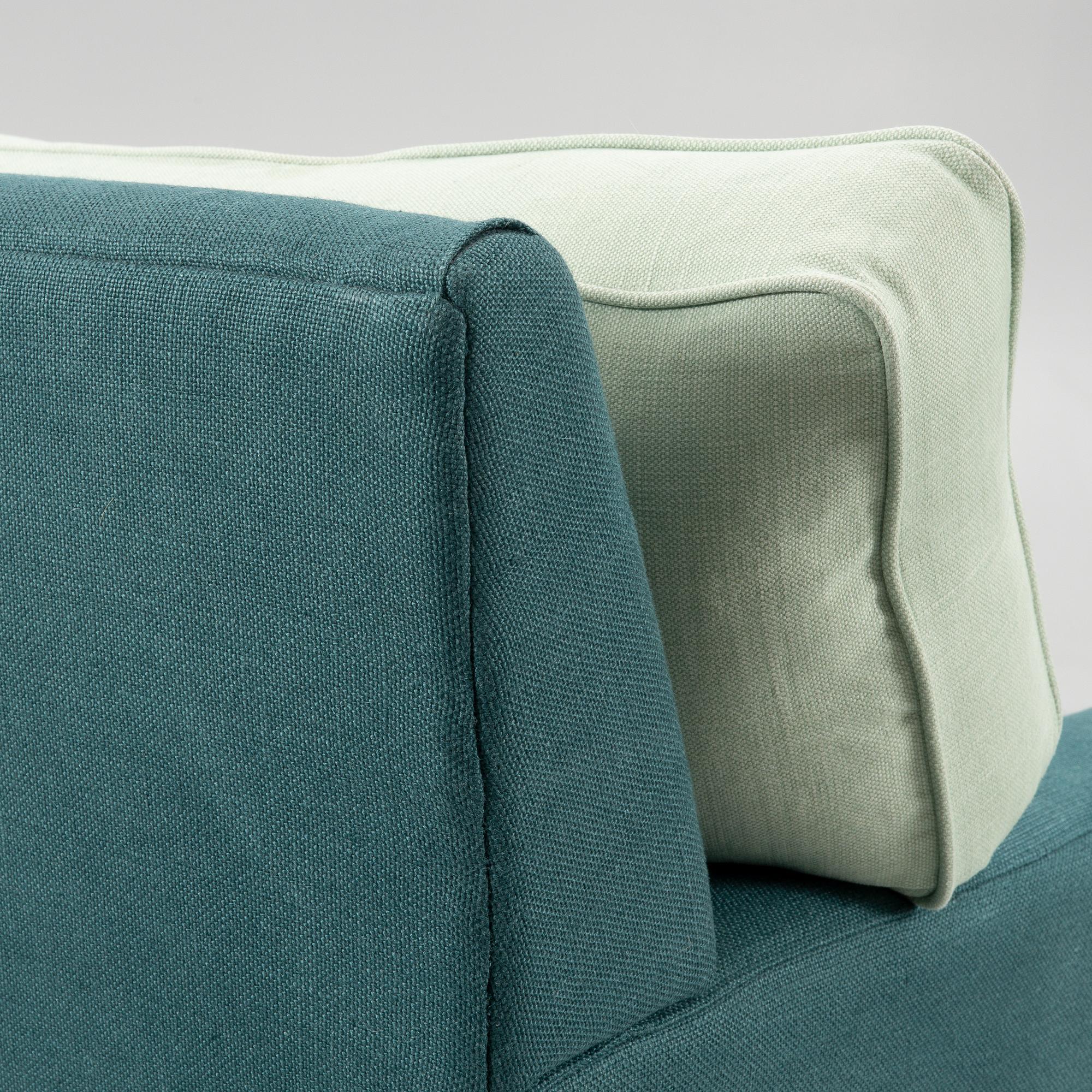 Josef Frank, a model 3031 sofa, Firma Svenskt Tenn, 2020.