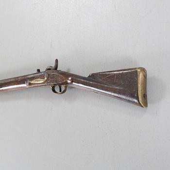 SLÅGLÅSGEVÄR, m/1851.