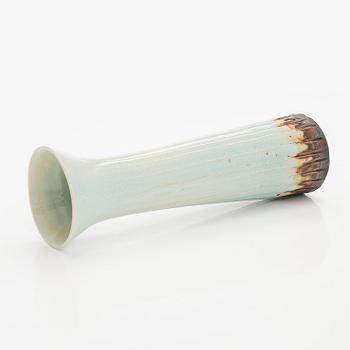 Kyllikki Salmenhaara, vas, stengods signerad Arabia KS.