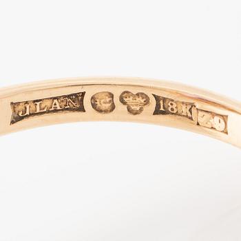 Ring, Evert Lindberg, 18K guld med en stor fasettslipad ametist och odlade pärlor.