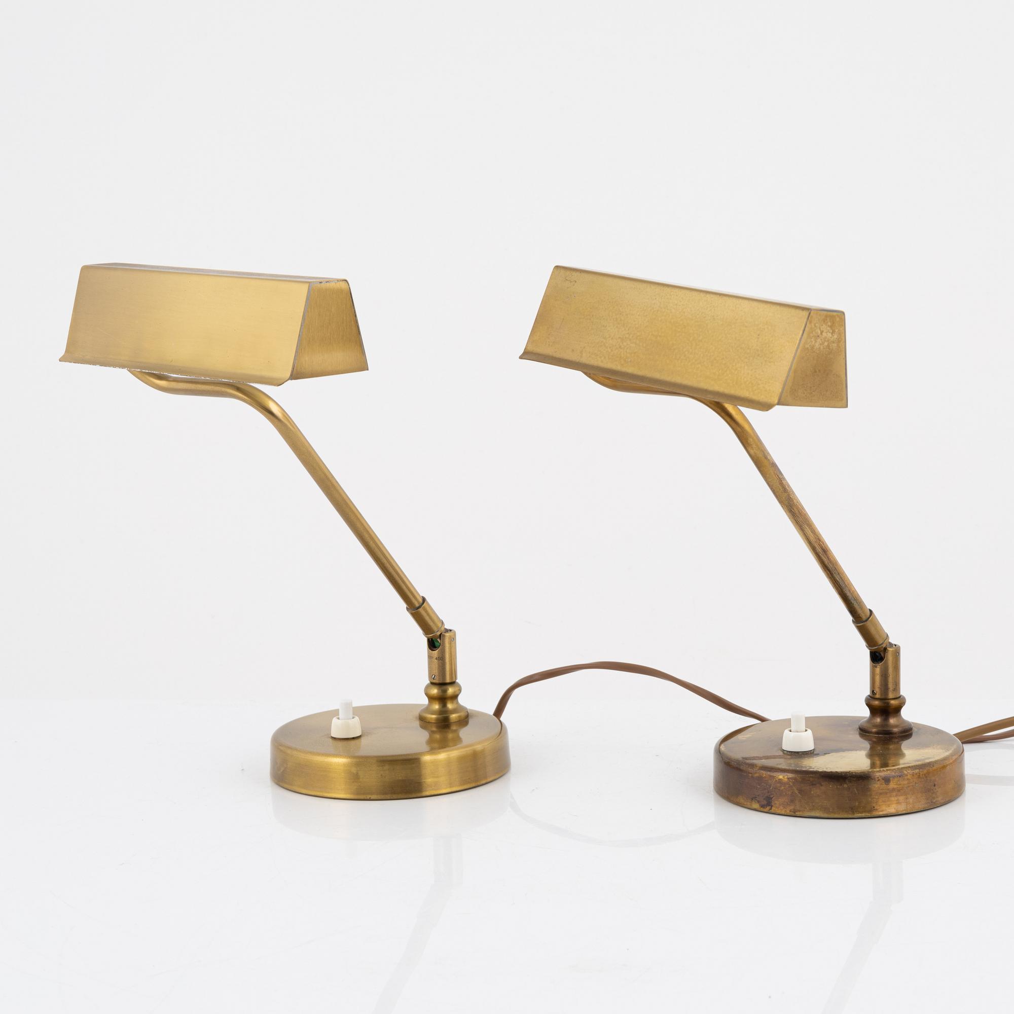 Einar Bäckström, skrivbordslampor, ett par, modell 7200.