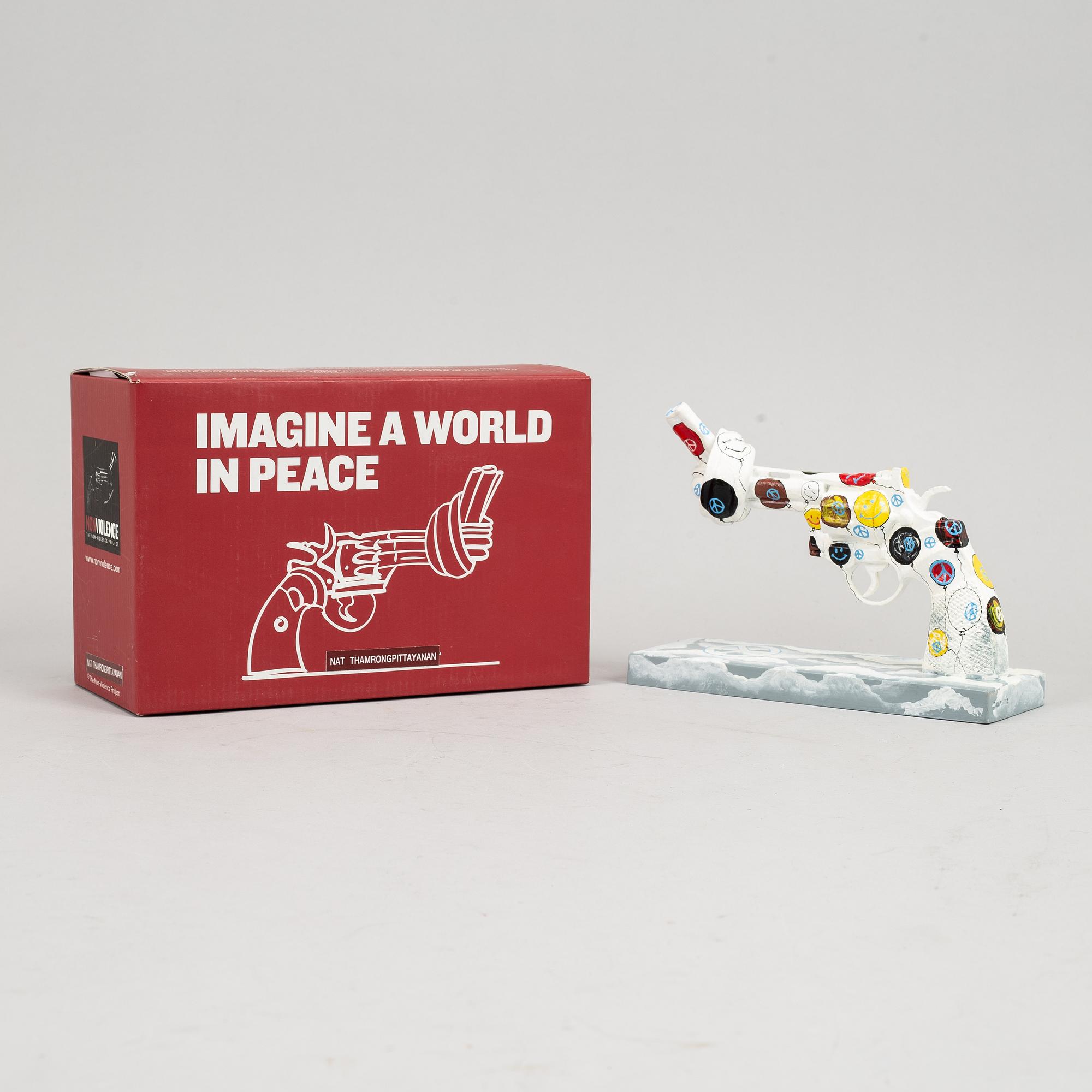 Carl-Fredrik Reuterswärd/ The Non-Violence Project Foundation, a polyresin sculpture 2013, Certificate numbered 39/499.