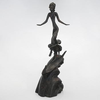 Ellen Kolk, Naisfiguuri.