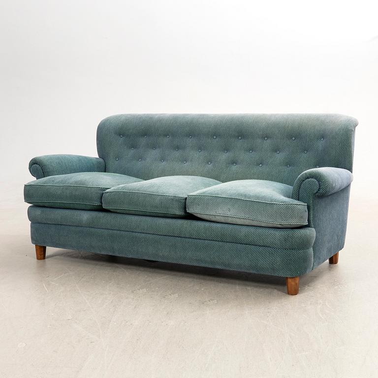Josef Frank, sofa, model 678, Svenskt Tenn, second half of the 20th century.