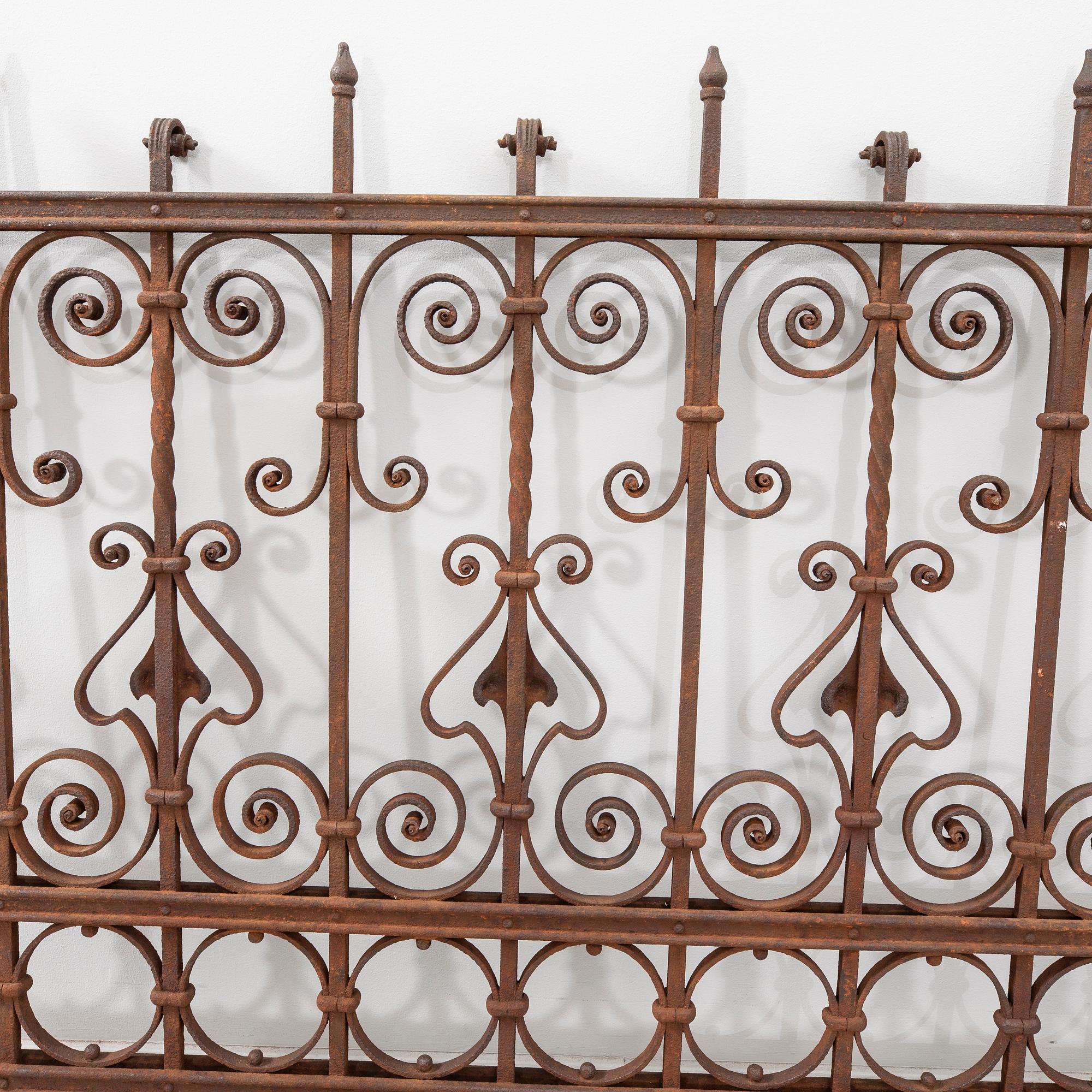 Fence sections 2 pcs and window grilles 2 pcs early 20th century.