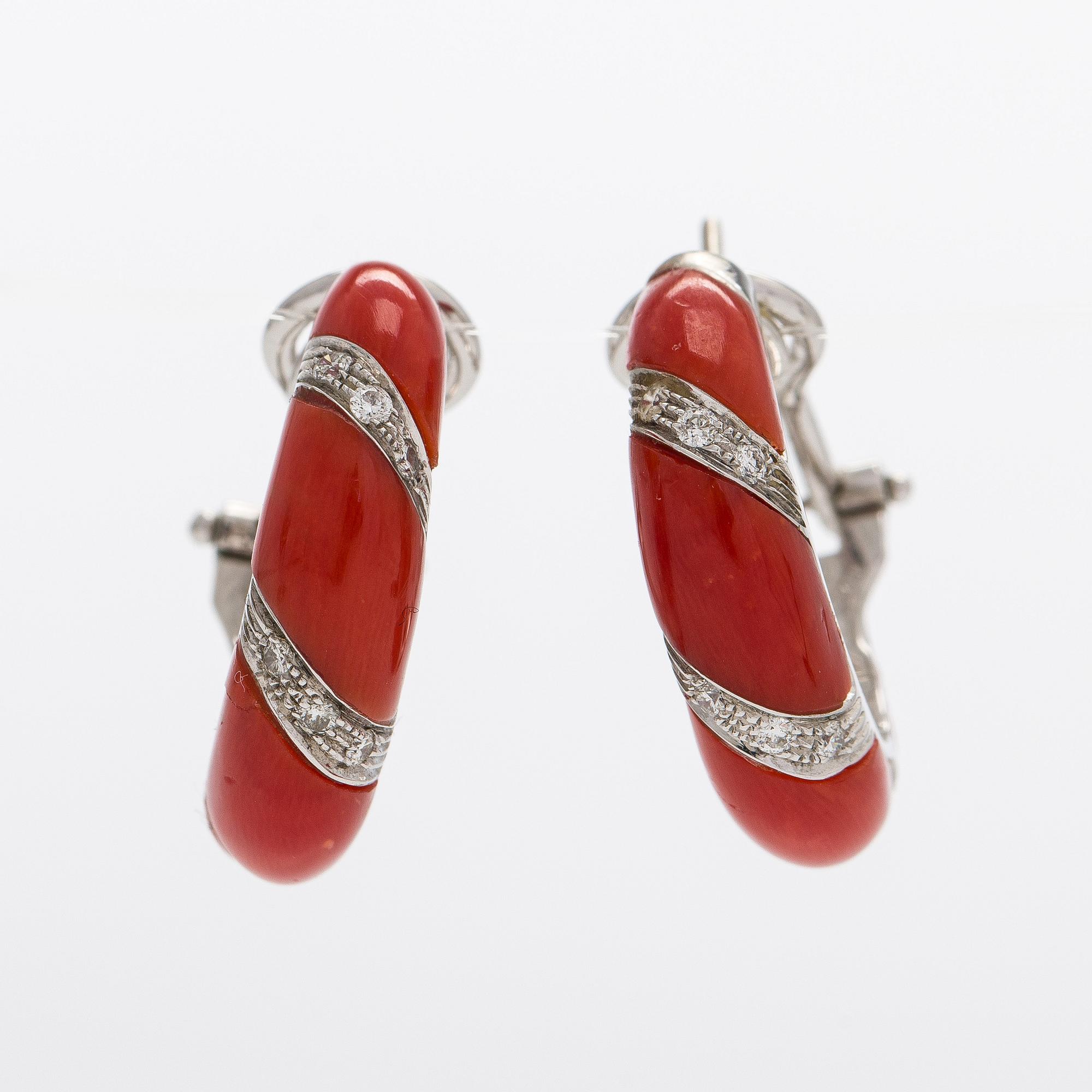 Earrings, coral, 18K white gold, brilliant-cut diamonds, Italy.