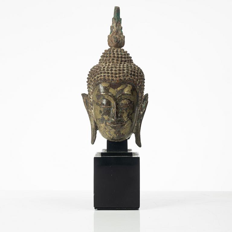 A head of a Buddha, Thailand, 19th century.