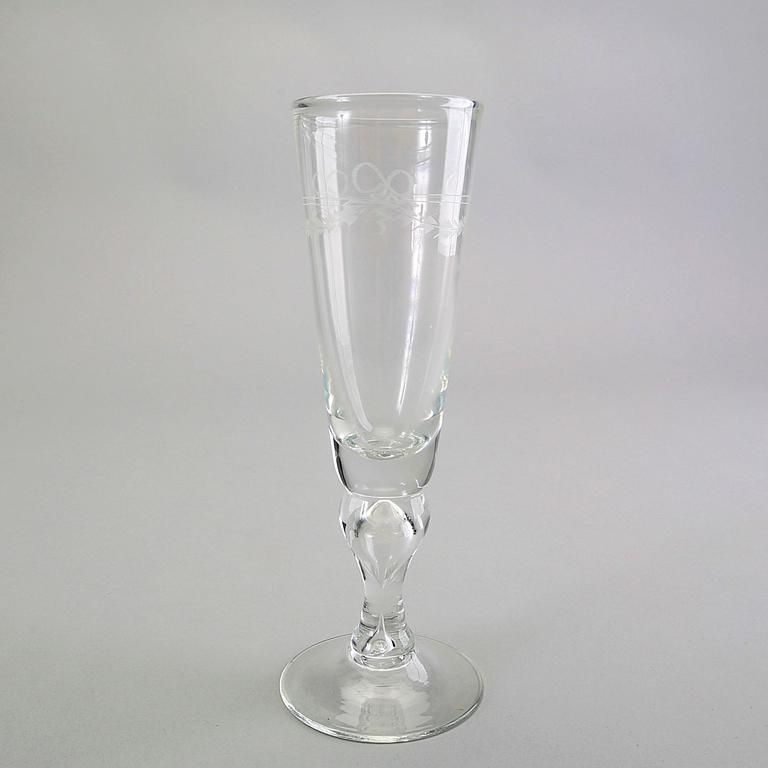 A set of 12 Champagne glass "Antik" Reijmyre second half of the 20th century.