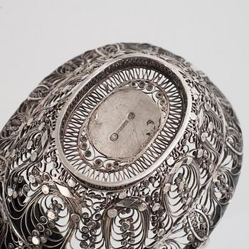 Konfektkorg, silver, Polen, 1800-tal, stämplad Krakow.
