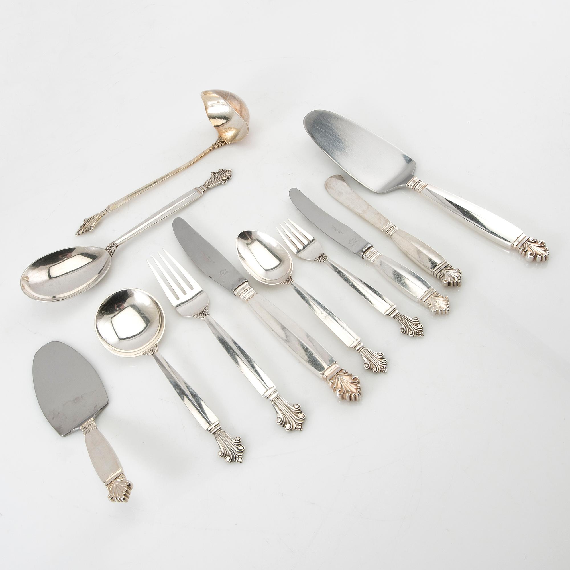 Johan Rohde, Bestick 107 dlr "Dronning/Acanthus" sterlingsilver, för Georg Jensen.
