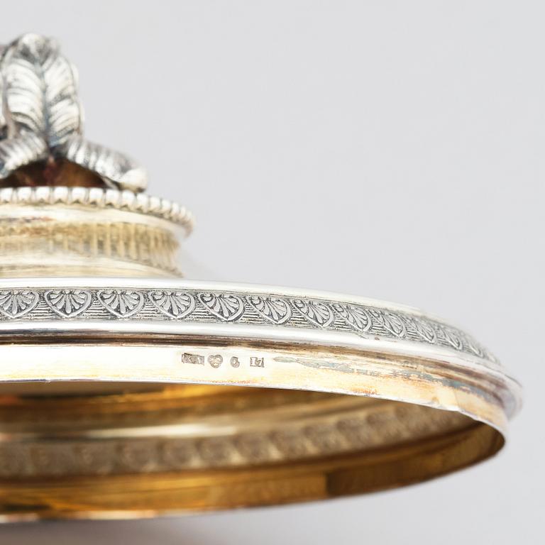 A Swedish early 20th Century silver bowl with lid, on a plate, Karl Anderson, Stockholm 1911. Gift from Queen Sofia.