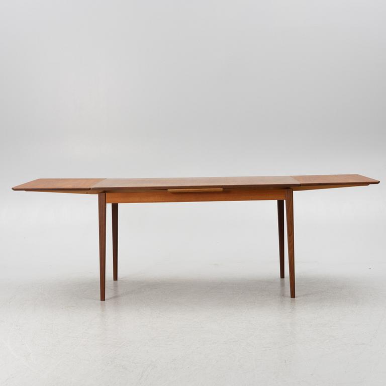 Matbord, 1900-talets mitt.