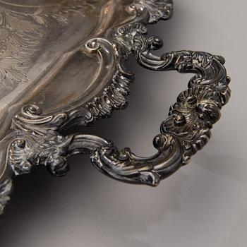 TRAY, electroplated silver, Barkers Brothers, Birmingham, last quarter of the 19th century.