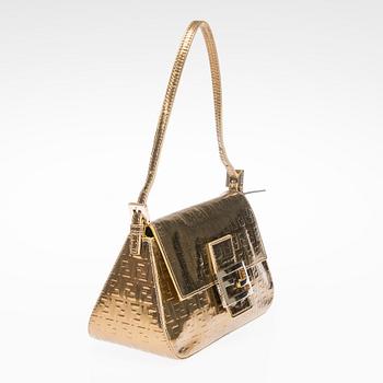 LAUKKU, "Mini Mama Baguette", Fendi.