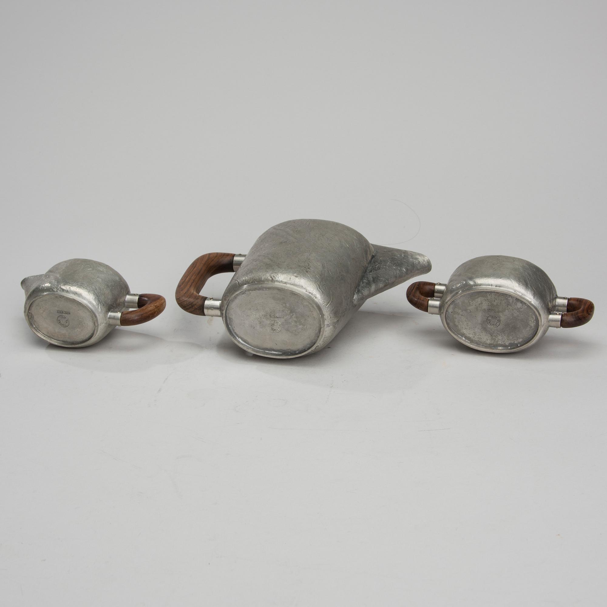 KAFFESERVIS, 3 delar, tenn, V. Lindman, Helsingfors, 1900-talets mitt.
