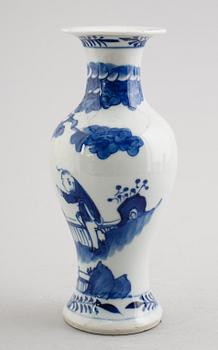 VAS, porslin, Kina, 1800-/1900-tal.