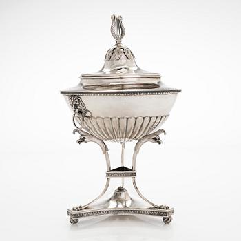 A lidded silver sugar bowl, maker's mark of Johan Imberg, Oulu, Finland 1838.