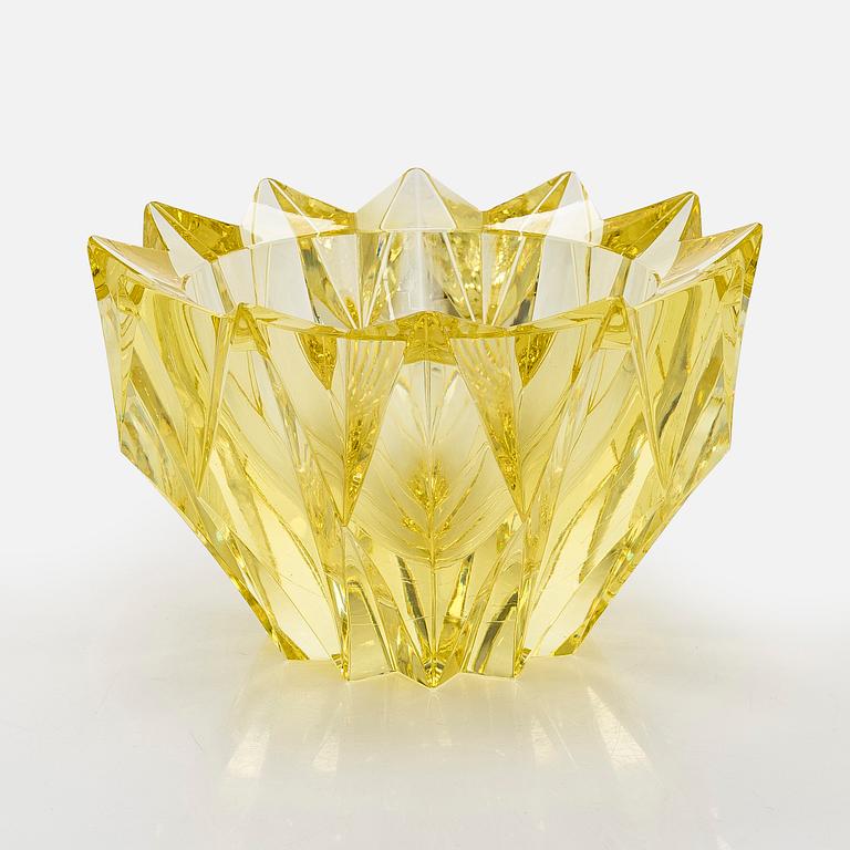 Aimo Okkolin, a 'Water lily' crystal bowl, signed Aimo Okkolin Riihimäen Lasi Oy.